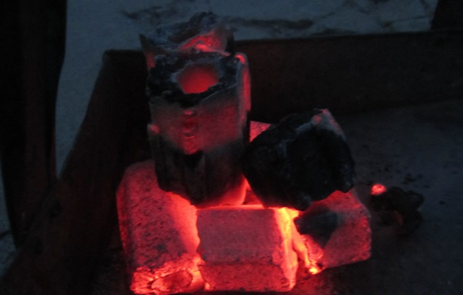 Briquette Charcoal Burning